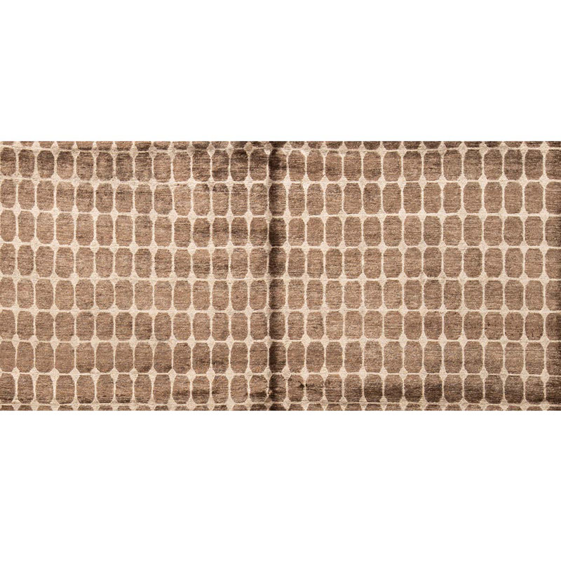 Geometric Area Rug in Ivory