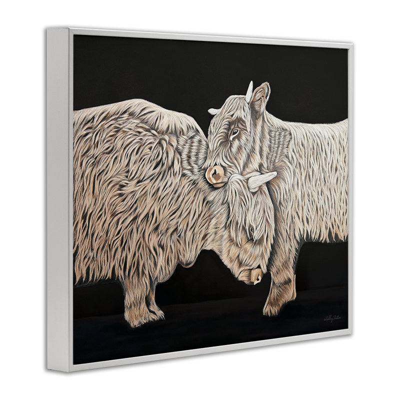  Étreignant des bovins sur giclée encadrée par Ashley Justice, H 24 po x l 30 po, Giclée encadrée blanc bord de mer