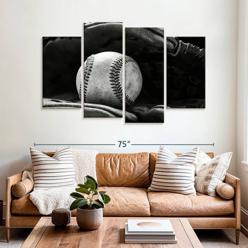 Glove holding baseball Sireci, H 42 po x l 68 po
