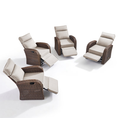  Chaise pivotante d'extérieur en osier avec dossier et repose-pieds réglables, rotation à 360 °, coussin épais et plateau latéral rabattable (ensemble de 4)