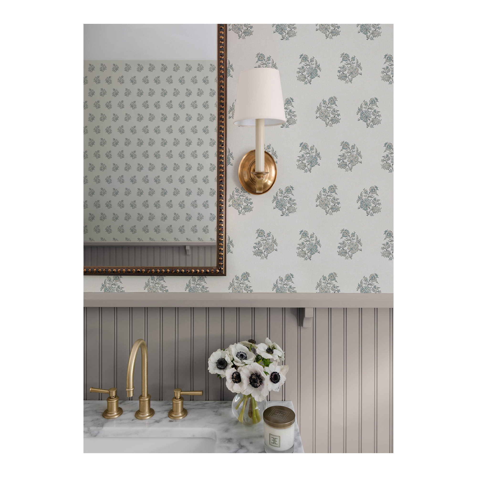 Overbrook Plum Bouquet Toss Wallpaper, Green