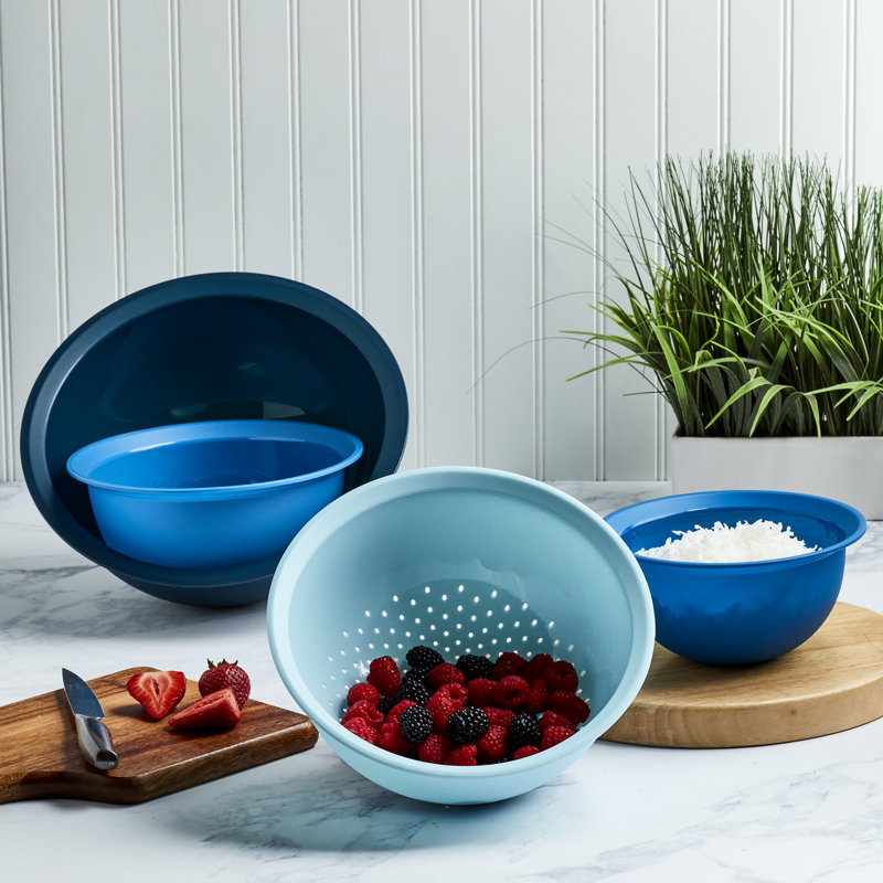 Blue Plastic 4-Piece Mixing Bowls and Colander Set