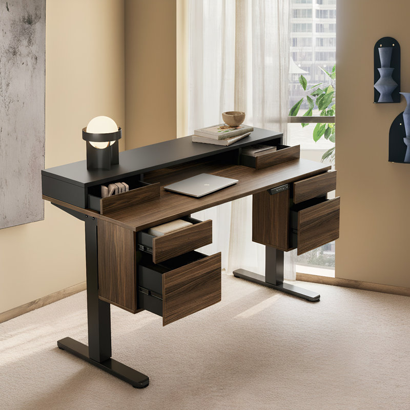 Bureau debout réglable en hauteur de 55 po avec 6 tiroirs et une tablette pour moniteur intégrée, Noyer / noir