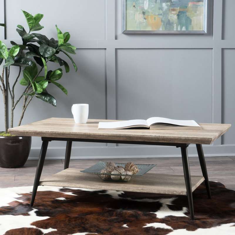 Table basse Chic Grey avec tablette inférieure fonctionnelle pour accessoires