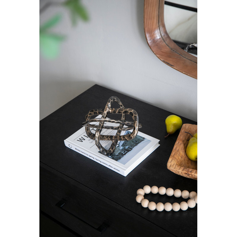 Figurine / sculpture Walta