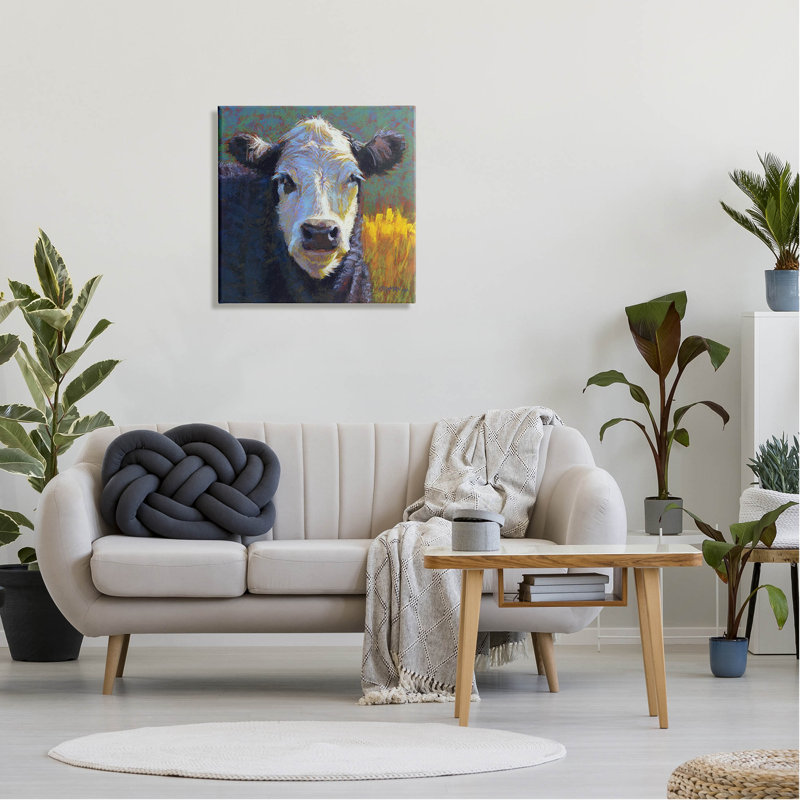«Fuzzy Cow Farm Animal Portrait» par Rita Kirkman, H 24 po x l 24 po x P 1,5 po