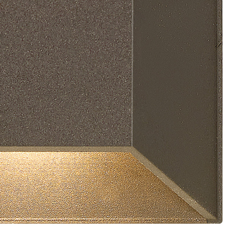 Nuvi Low Voltage Integrated LED Deck Light, Bronze