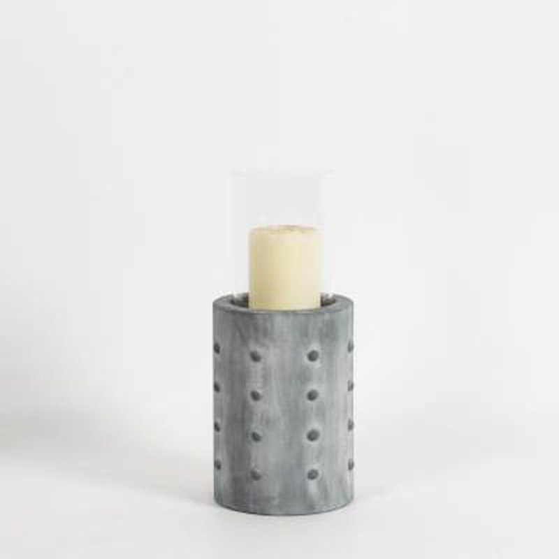 Porte-votive en bois haut cylindrique cloutée, H 12,99 po x l 5,51 po x P 5,51 po