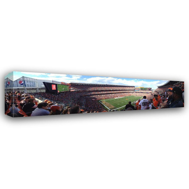 FirstEnergy Stadium, H 13 po x l 48 po
