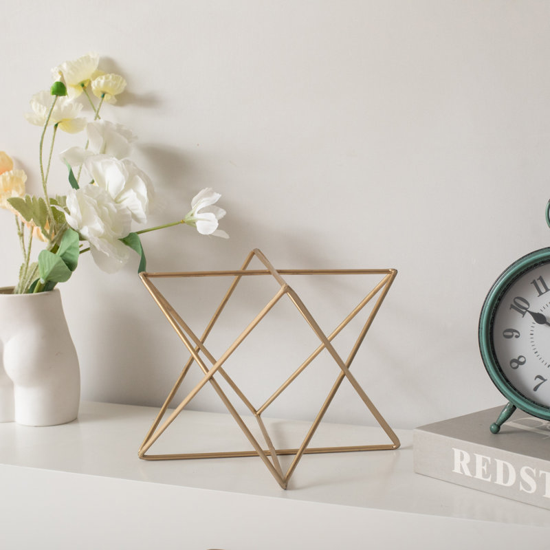 Eclipta Gold Metal Octagram, 7" H x 9.5" W x 9.5" D