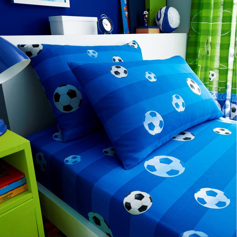 Kids Football Pitch Fitted Sheet Set Polycotton Bed Linen with Pillowcases Elasticated Edges Secure Fit Soft Breathable Easy Care Durable