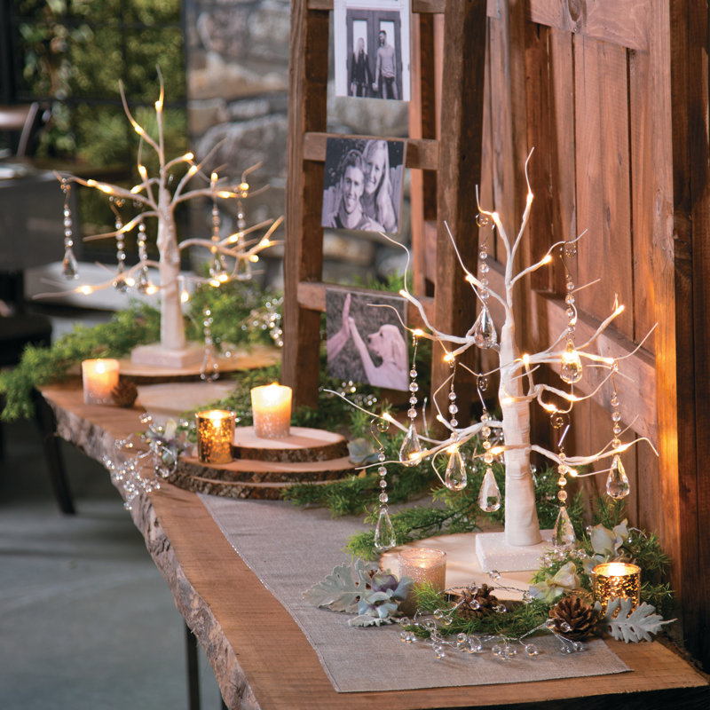19.6'' Lighted Trees & Branches