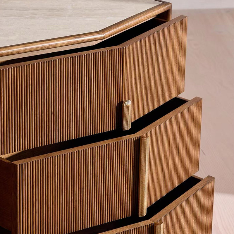 Coffret de rangement rétro à rayures verticales, 31.50" H x 62.99" W x 19.69" D