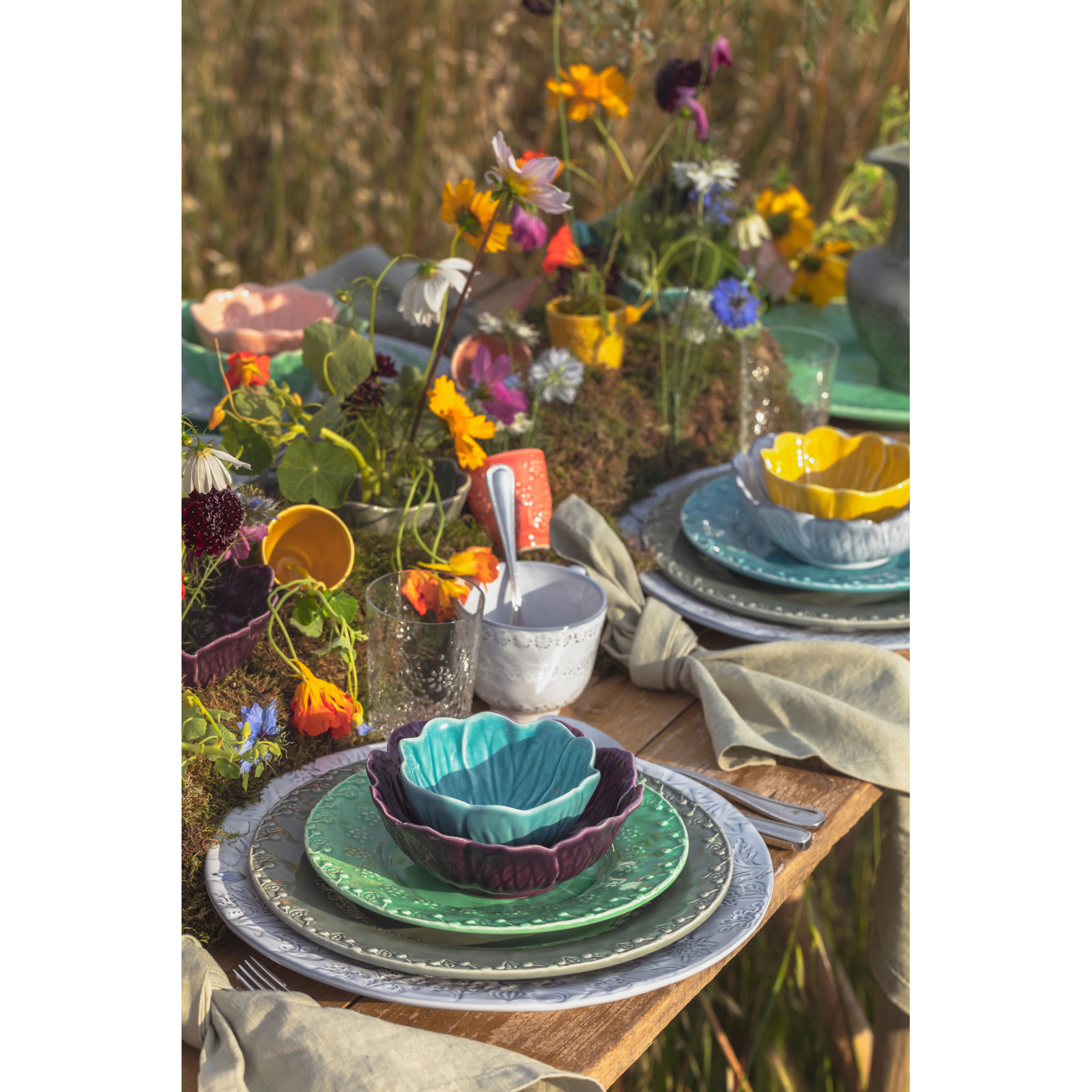 Flora 11" Dinner Plate, Gray