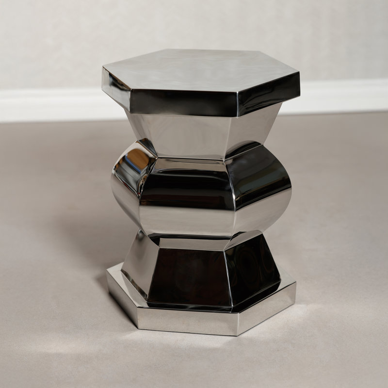 Table d'appoint en acier inoxydable poli Peninsule