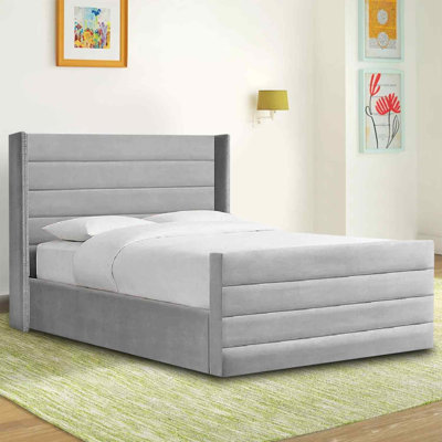 Upholstered Velvet Bed