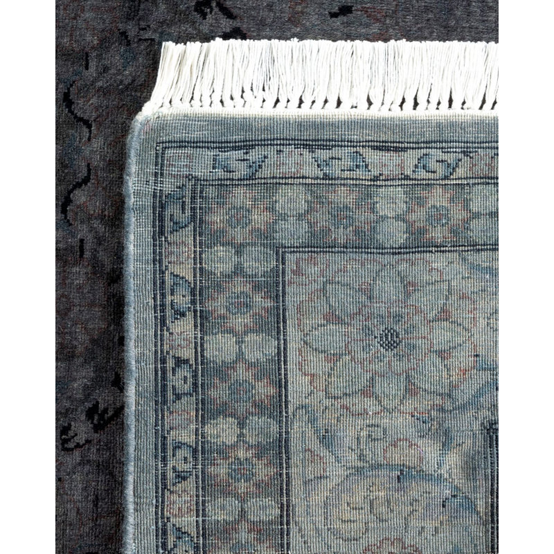 Fine Vibrance One-of-a-Kind 4' 1" X 6' 0" Hand Knotted Area Rug