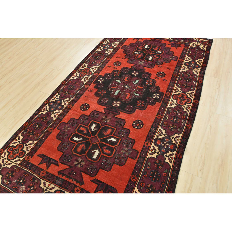 Tapis unique 5 pi x 9 pi 6 po Fher