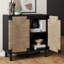 Armoire d'appoint Debets avec tablettes réglables et base en bois massif-1024886554