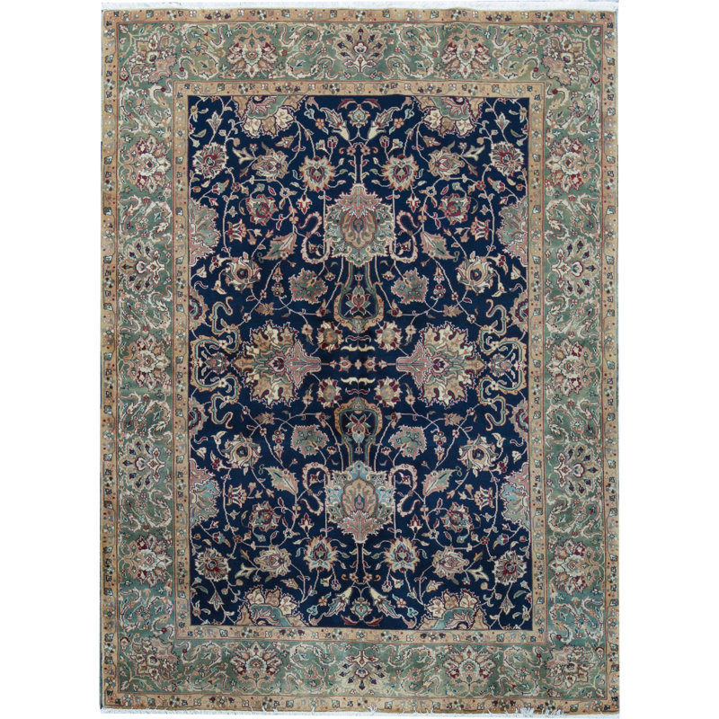 Sona Wool Oriental Area Rug in Navy/Green