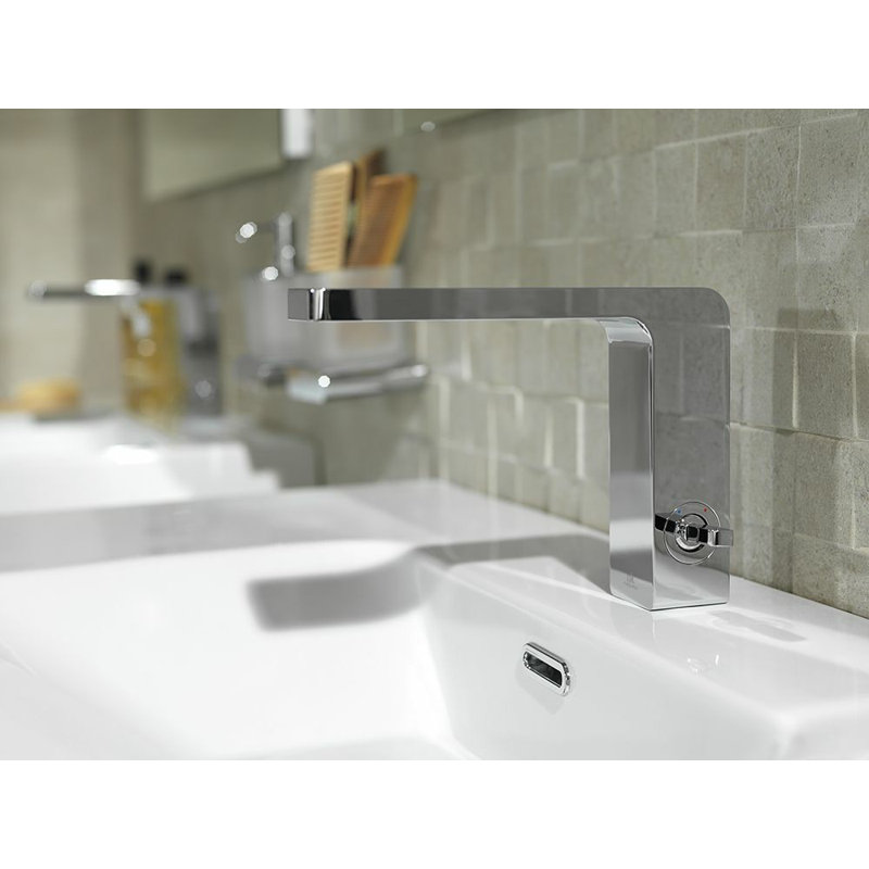 Lounge Single Control Lavatory Faucet, Polished Chrome