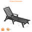 Chaise longue d'extérieur Obsidian en PEHD, chaise de patio réglable en 5 positions avec roulettes et porte-gobelet