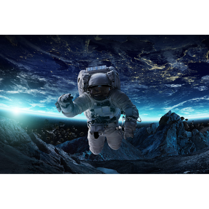 «Macolm Astronaut In Space On Canvas» par Sdecoret, photographie, H 32 po x l 48 po x P 1,25 po