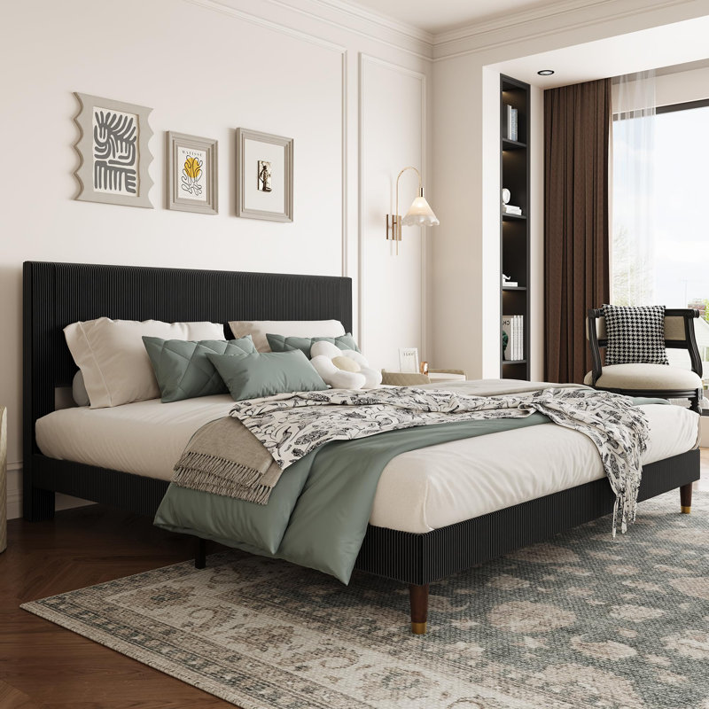 Base de lit plateforme très grand, cadre de lit très grand moderne avec tête de lit tapissier et support de lattes en métal robuste, aucun sommier requis, assemblage facile, noir