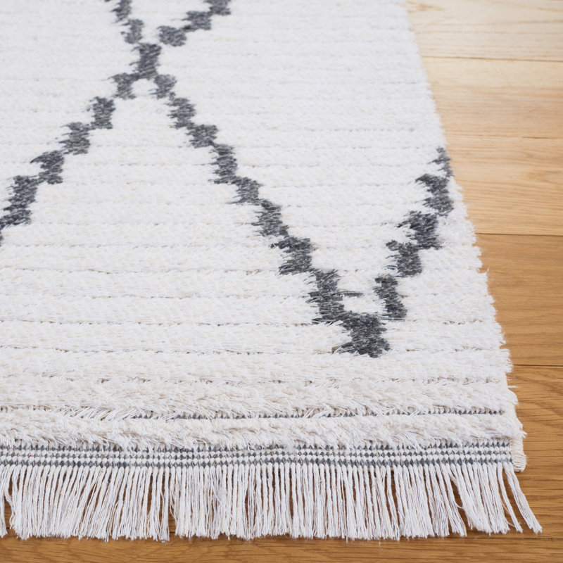 Augustine Performance Geometric Rug, Rectangle 5' x 7'7"