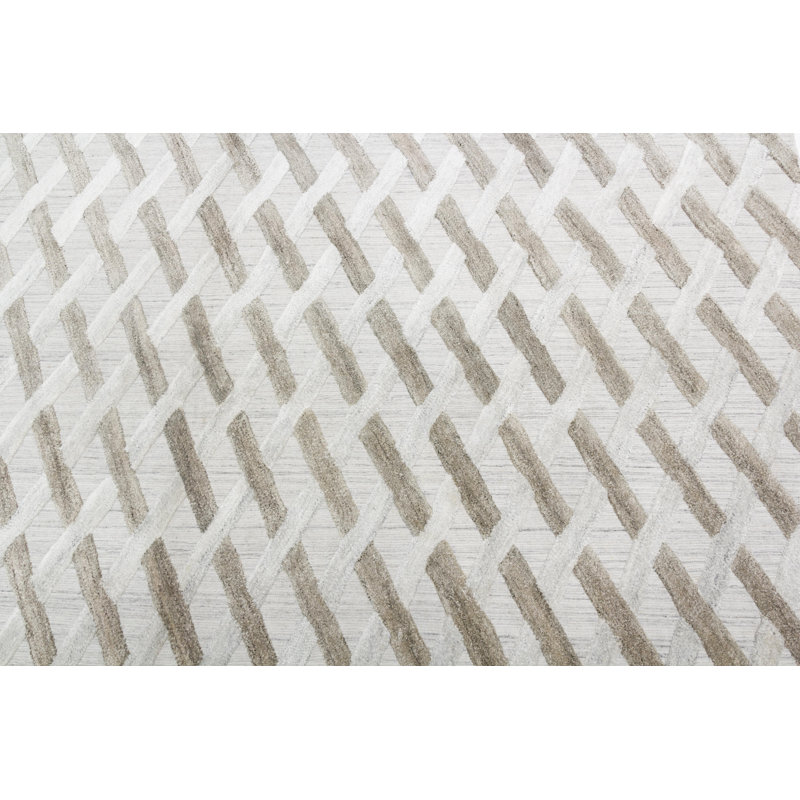 Geometric Area Rug in Gray, Rectangle 10' x 14'