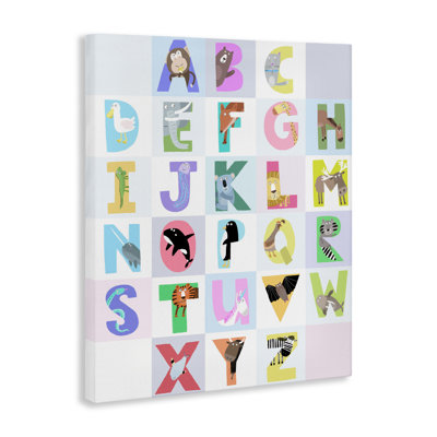 Alphabet animal en toile gris clair, design par Carla Daly