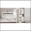Armoire de salle de bain polyvalente étroite avec plusieurs compartiments et tablettes réglables