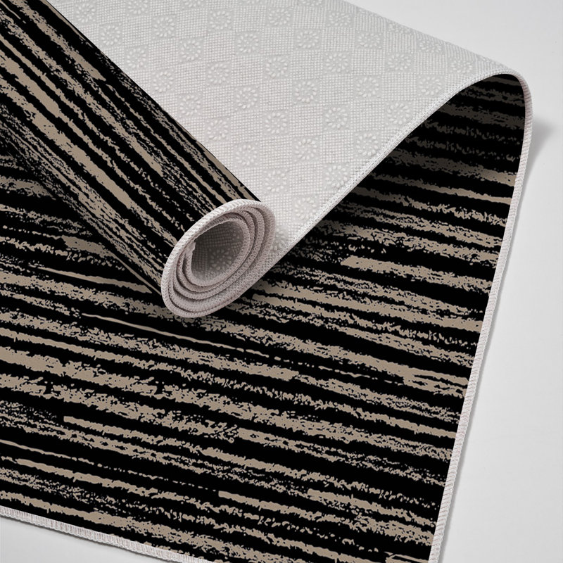 Striped Machine Woven Polyamide Area Rug in Black, Rectangle 5'3" x 7'7"