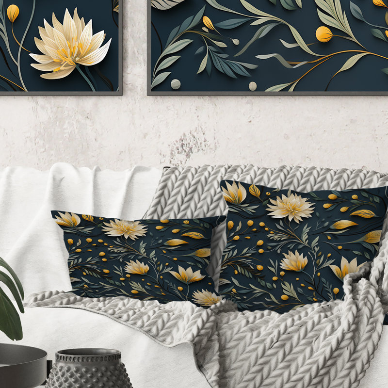 Coussin décoratif jaune et bleu avec fleurs tranquilles zen, H 16 po x l 16 po