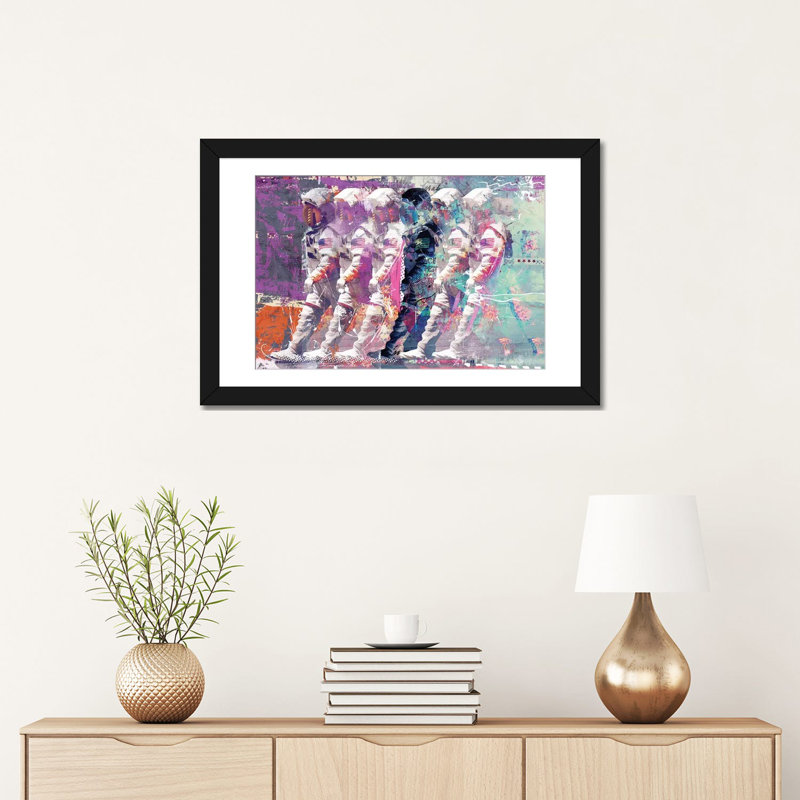 «Astronauts» par Teis Albers - Estampe numérique sur toile tendue avec châssis, H 16 po x l 24 po x P 1 po, Blanc