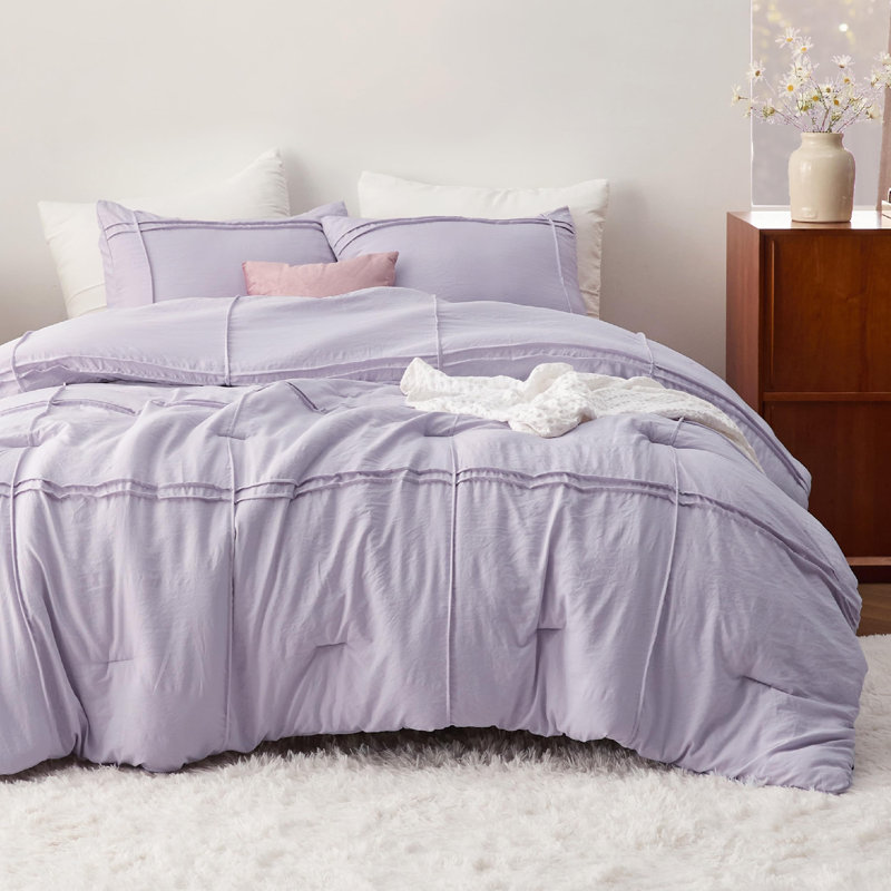 Bedsure Prewashed Pinch Pleat Bedding Sets, Lavender, Twin Comforter + 2 Additional Pieces