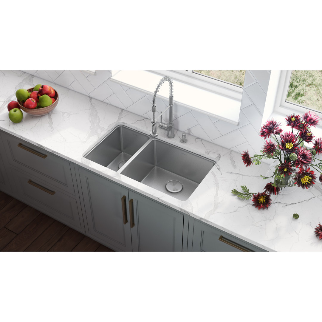 Ruvati 32-inch Undermount Kitchen Sink 16 Gauge Stainless Steel Ruvati 