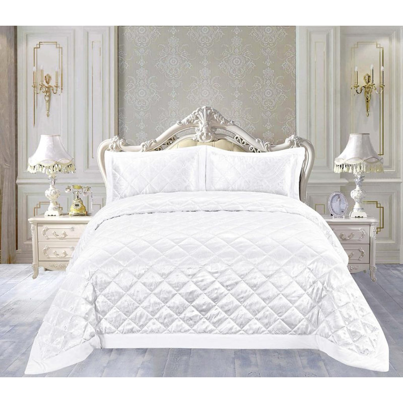 Haith Polyester Floral Bedspread with Pillowcases Included, Double Bedspread - 2 Pillowcases, White