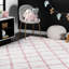 Tapis performance blanc / rose à poils longs et motif à treillis Cuanaic-1555508455