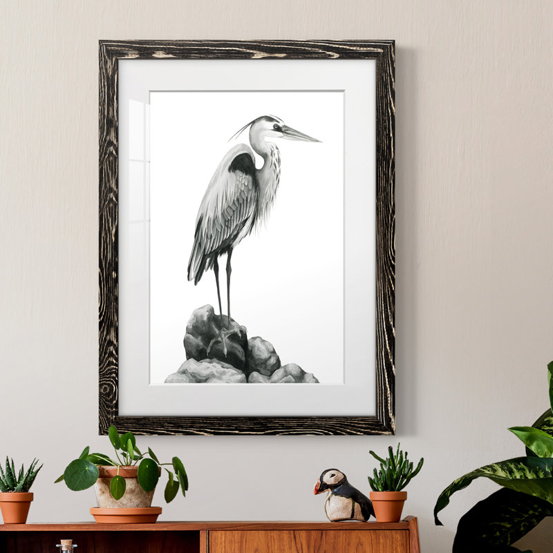Shoreline Heron In B&W I - Peinture encadrée, Noir, H 38 po x l 28 po x P 1 po