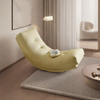Chaise berçante crème en forme de lune