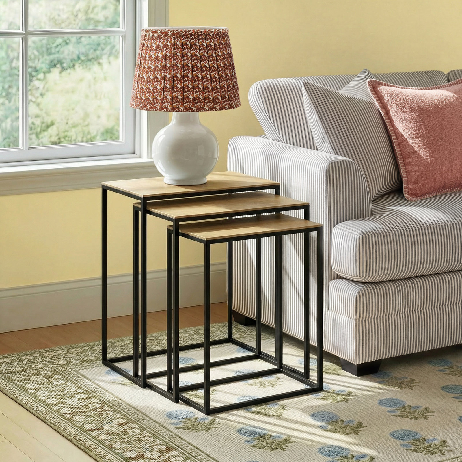 Addie 11" Nesting End Tables, Gold Top/Black Base