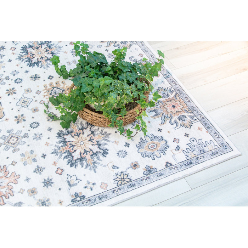 Tapis floral crème 4 pi x 6 pi