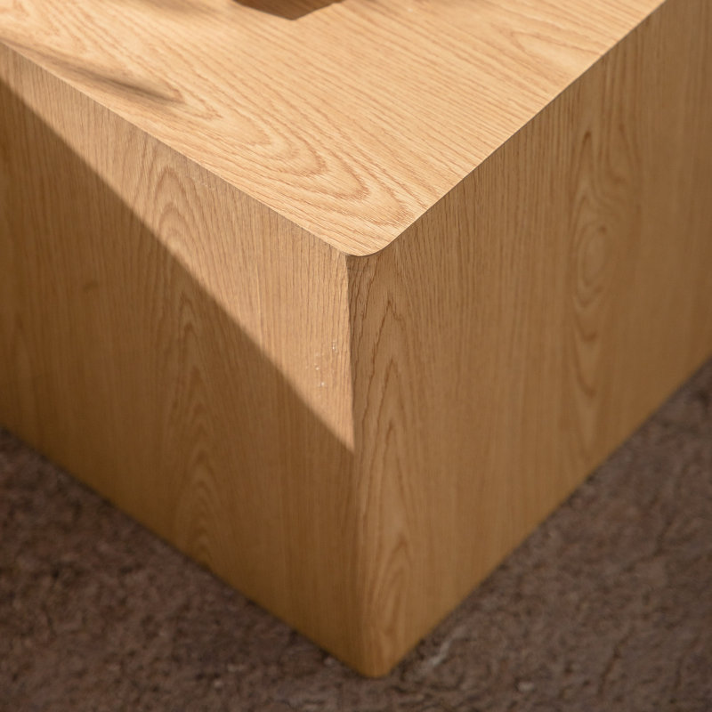 Ensemble de 2 tables basses gigognes en bois, style cube, en MDF avec autocollant imitation bois, idéales pour les petits espaces - Entièrement assemblées, parfaites pour le salon ou la chambre.
