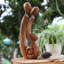 Sculpture en bois best baiser Steyning