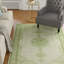 Tapis vert de style oriental-666663986
