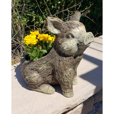 Mckamey Statue Planter