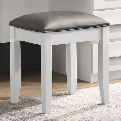 Clapp Vanity Stool by Wade Logan