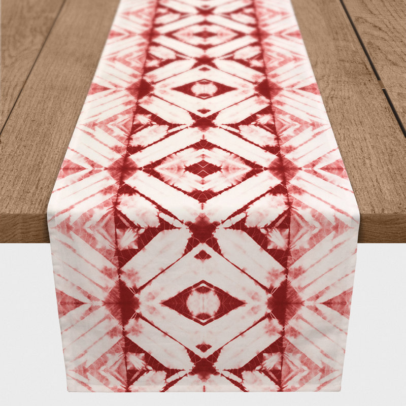 Chemin de table Maghull Diamond Shibori, 90 po x 16 po, Rouge