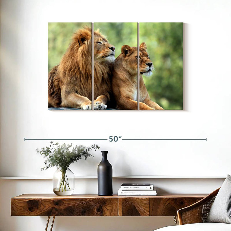 Brampt Lion Couple, 24'' H X 38'' W